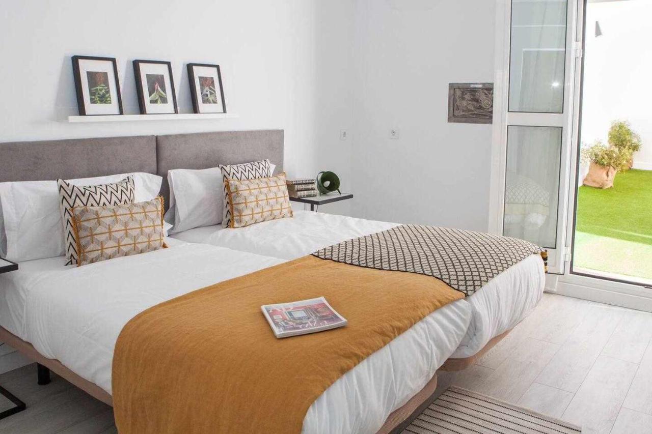 Isg Apartments Alhondiga- Piscina Casco Antiguo Free Parking 塞维利亚 外观 照片